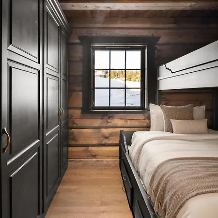 Exclusive Mountain Retreat In Out Villa *